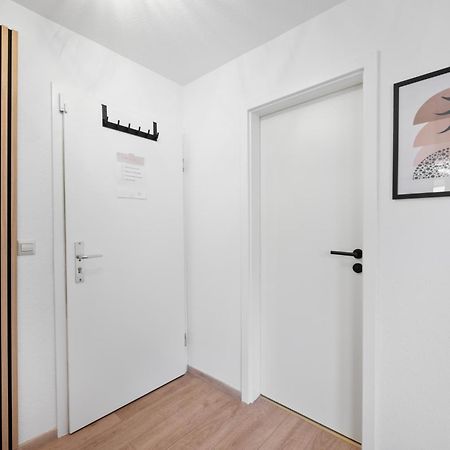 Malu Rooms - Im Stadtzentrum, Smarttv, Netflix, 24H Checkin Ludwigsburg Exteriér fotografie