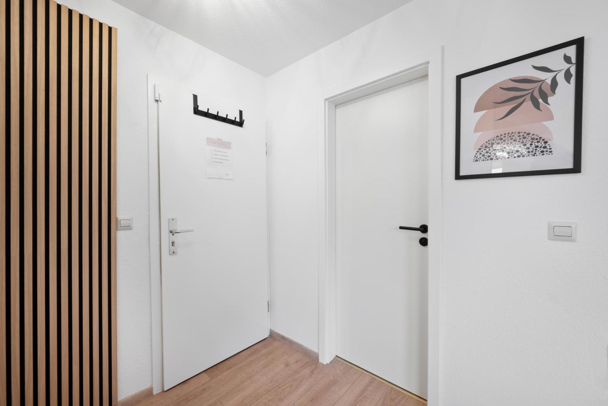 Malu Rooms - Im Stadtzentrum, Smarttv, Netflix, 24H Checkin Ludwigsburg Exteriér fotografie